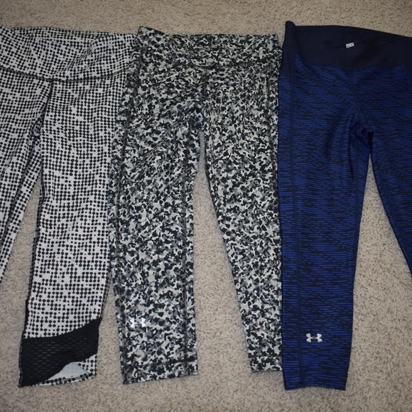 Lot of 3 Under Armour Workout Capris, Size XS - Picture 1 of 1